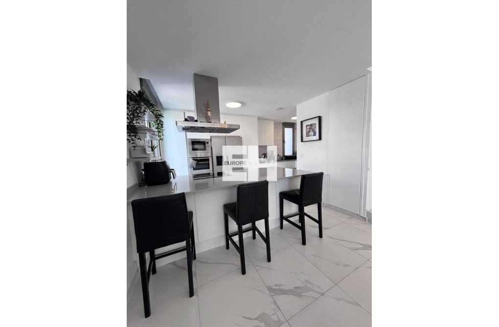 Herverkoop - villa - Villamartin - Costa Blanca