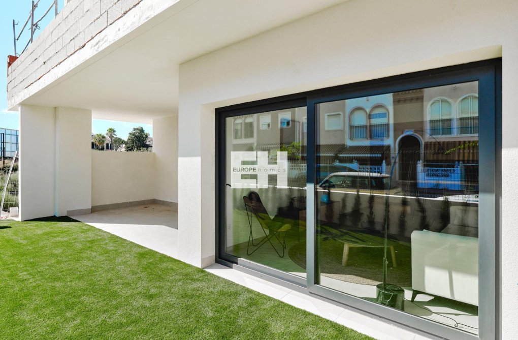 Neubau - Bungalow im Erdgeschoss - Torrevieja - Villa Amalia