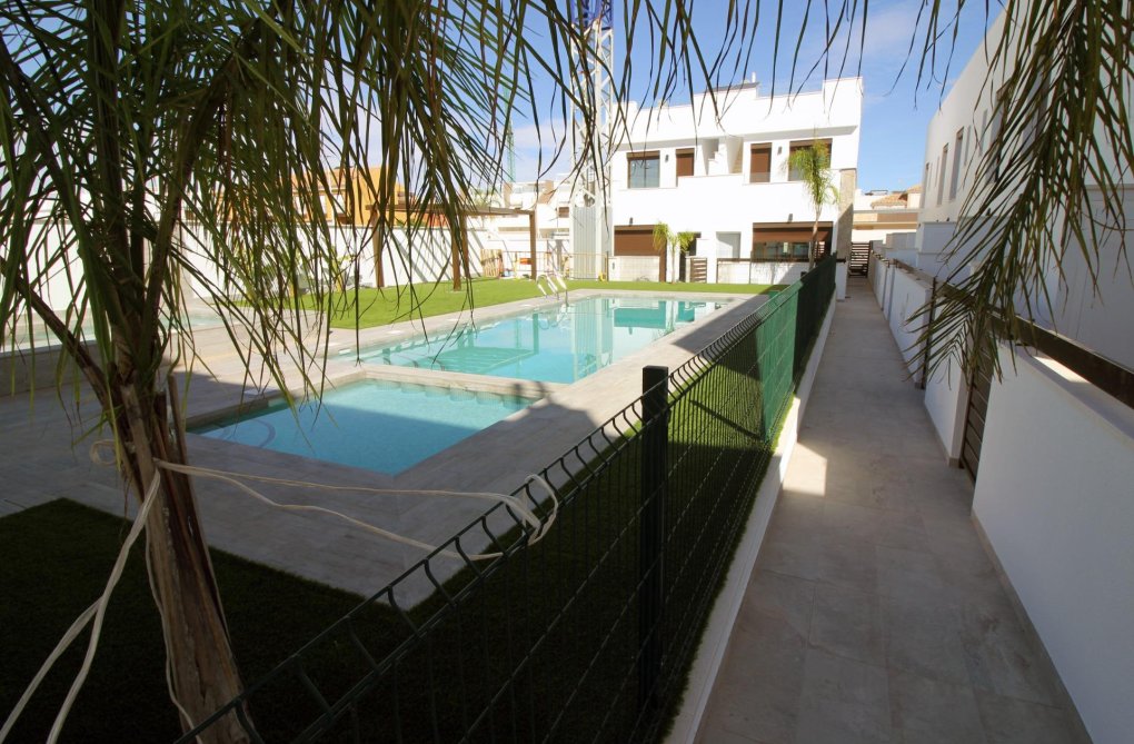 Neubau - villa - Pilar de la Horadada - parque Andromeda