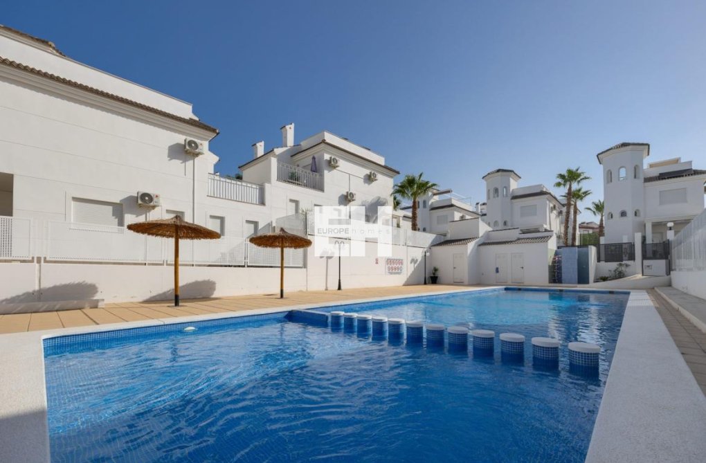 Neubau - villa - San Fulgencio - El Oasis