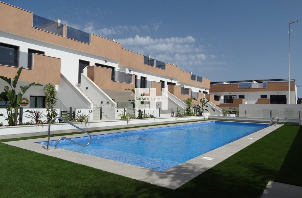 New Build - Top floor bungalow - Pilar de la Horadada - pueblo