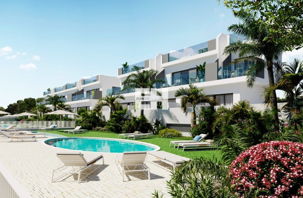 New Build - Top floor bungalow - Torrevieja - Lago Jardín II