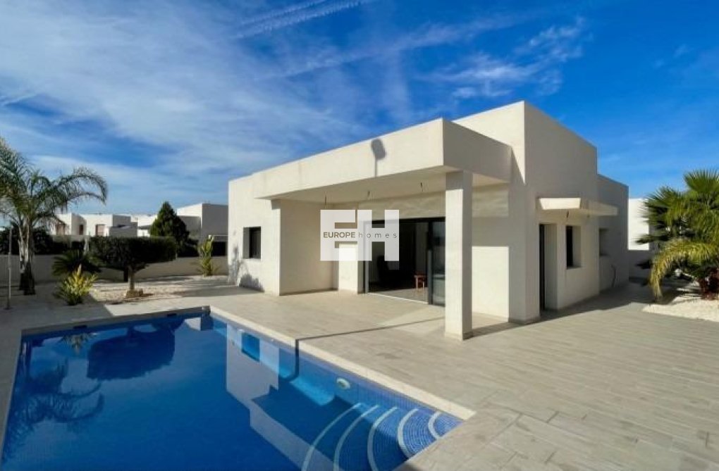 New Build - villa - Rafal - polideportivo