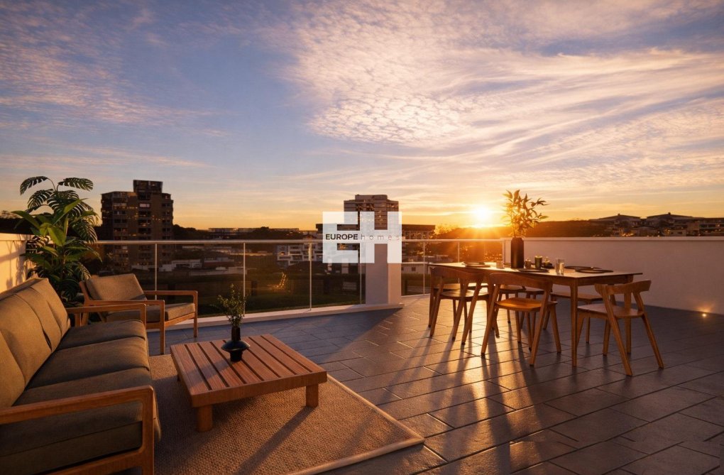 Obra Nueva - villa - Los Alcázares