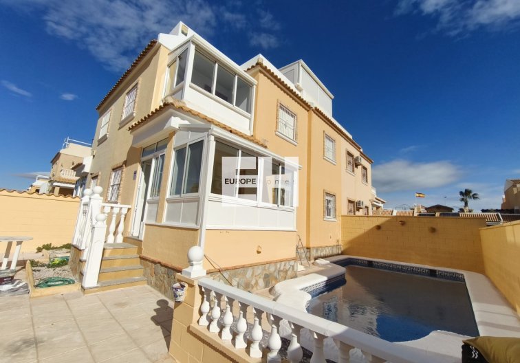 Quad House - Herverkoop - Ciudad Quesada - Costa Blanca