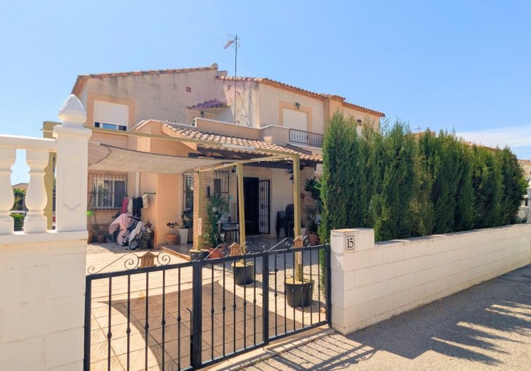 Quad House - Resale - Lo Crispin - Inland