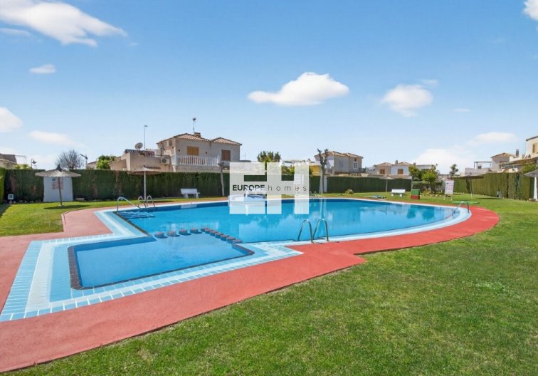 Quad House - Revente - Playa Flamenca - Serena III