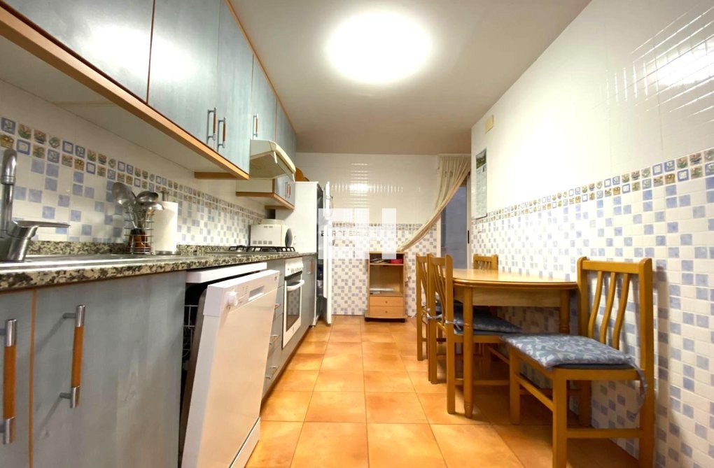 Resale - Apartment - Alicante - Costa Blanca