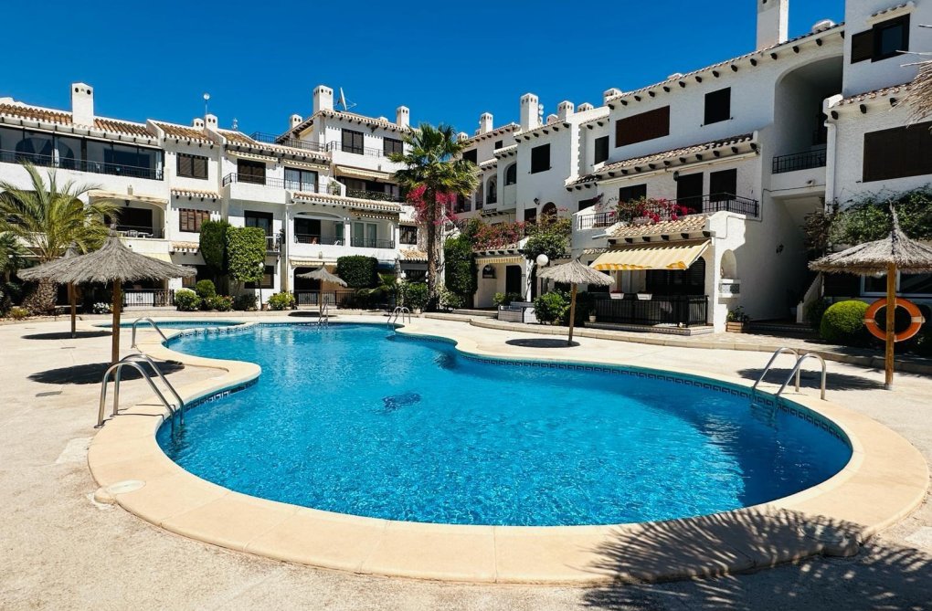 Resale - Apartment - Cabo Roig
