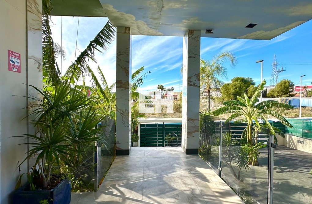 Resale - Apartment - Finestrat