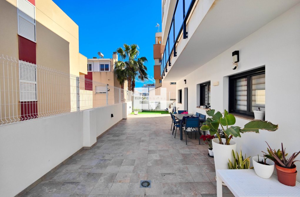 Resale - Apartment - Guardamar del Segura - Costa Blanca