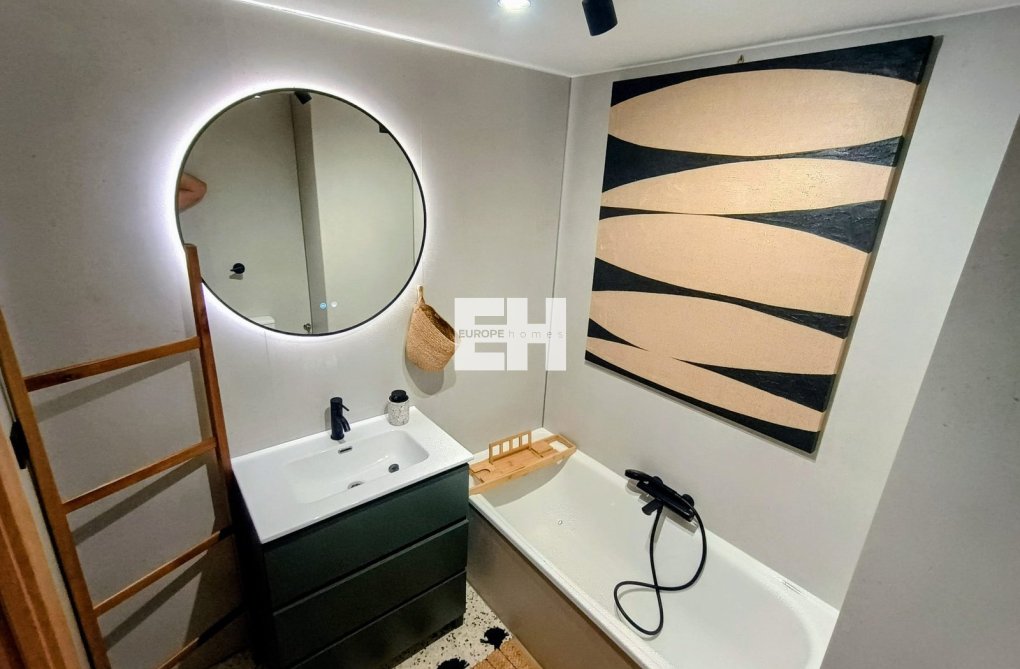 Resale - Apartment - Guardamar del Segura - Costa Blanca