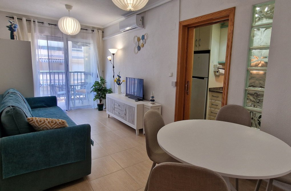Resale - Apartment - Guardamar del Segura - Costa Blanca