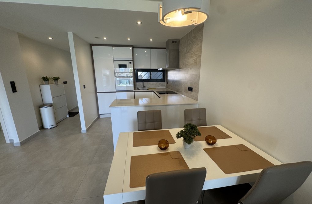 Resale - Apartment - Guardamar del Segura - El Raso