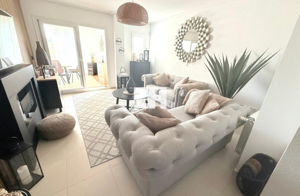 Resale - Apartment - Hacienda Riquelme Golf Resort - Inland