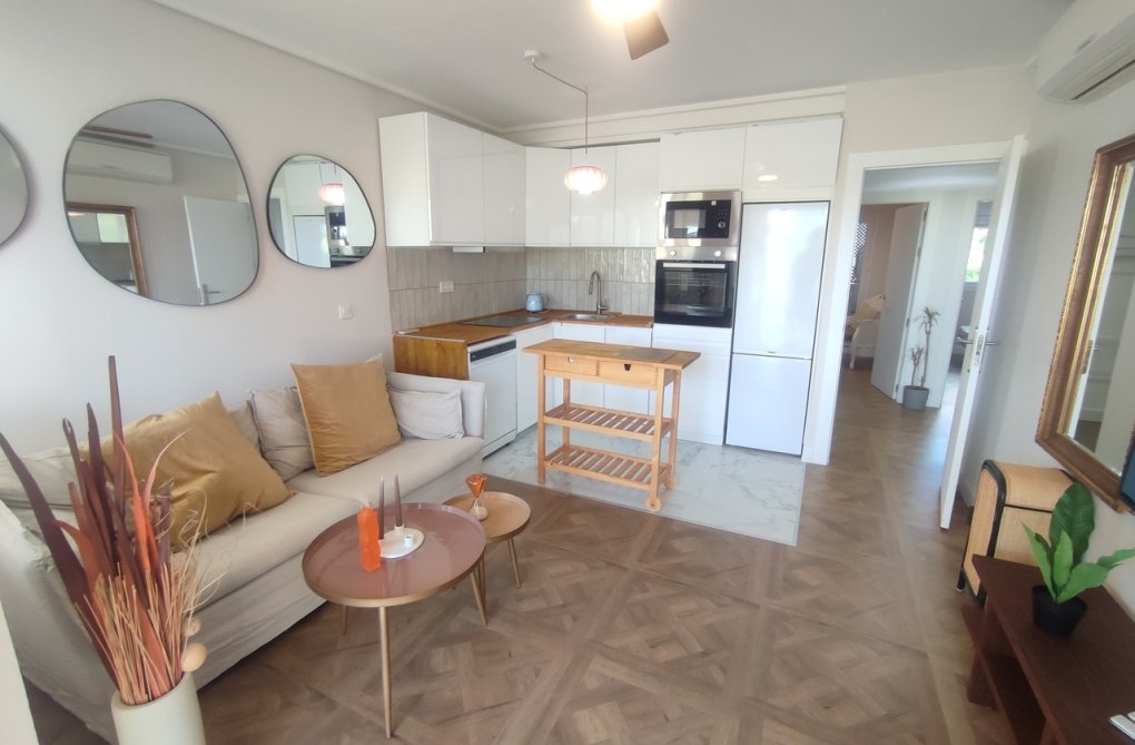 Resale - Apartment - Hacienda Riquelme Golf Resort - Inland