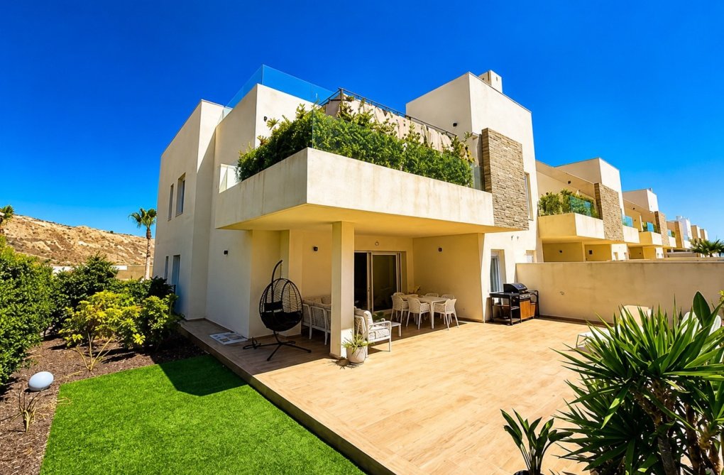 Resale - Apartment - La Finca Golf Resort - Inland