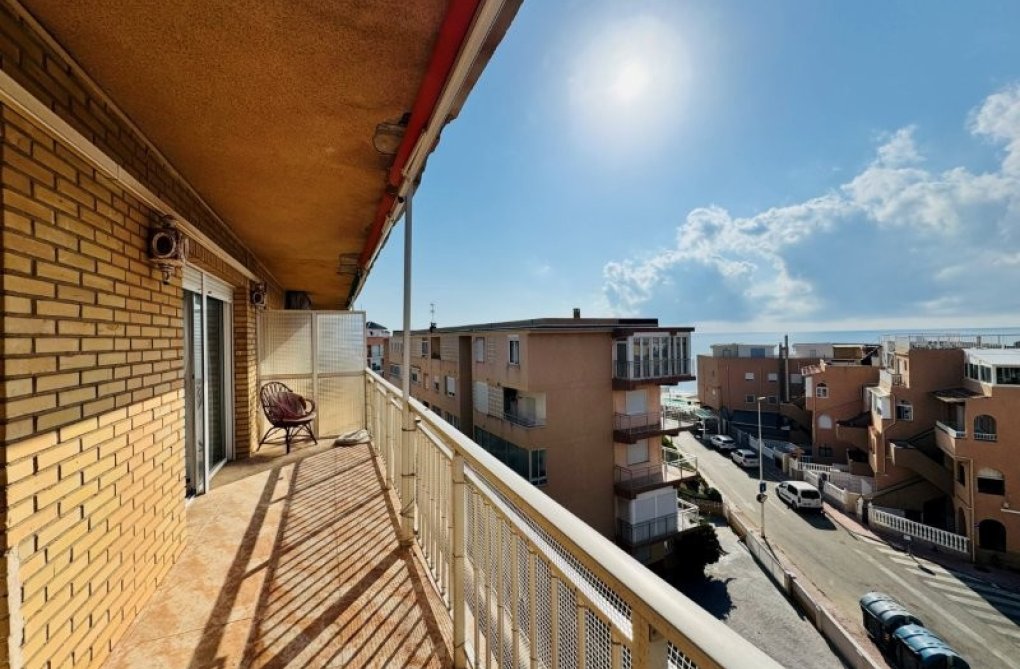 Resale - Apartment - La Mata - Costa Blanca