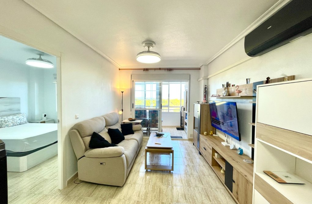 Resale - Apartment - La Siesta - Costa Blanca