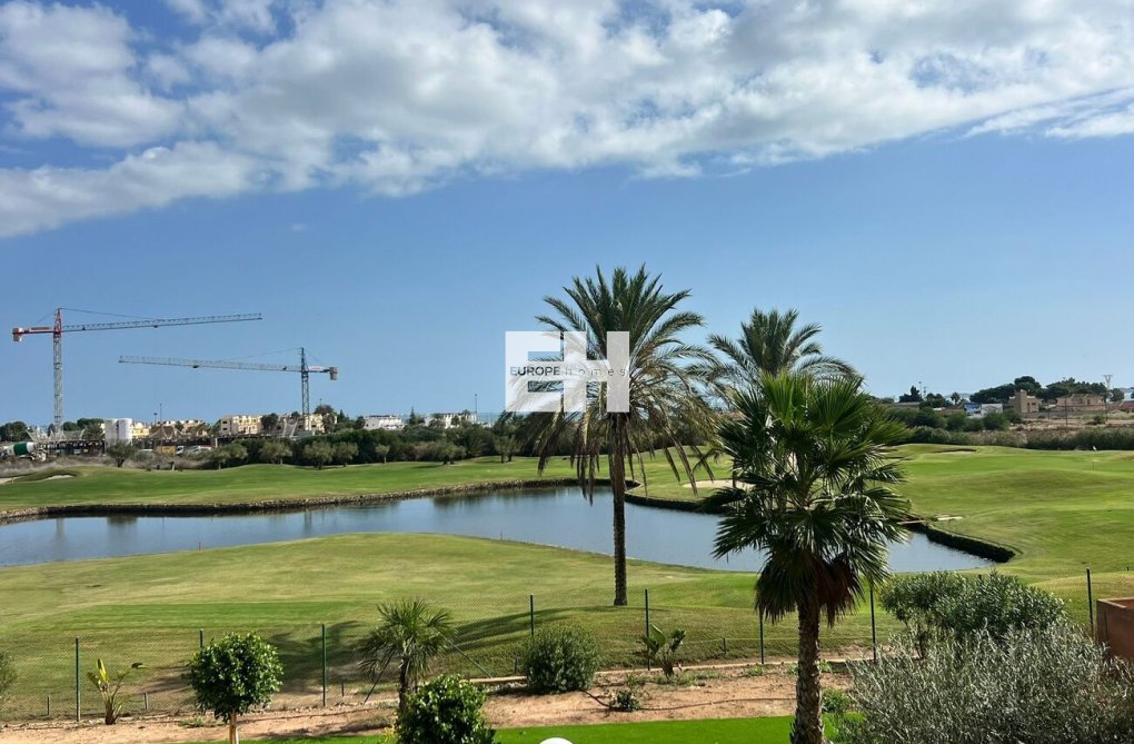Resale - Apartment - Los Alcázares - SERANA GOLF