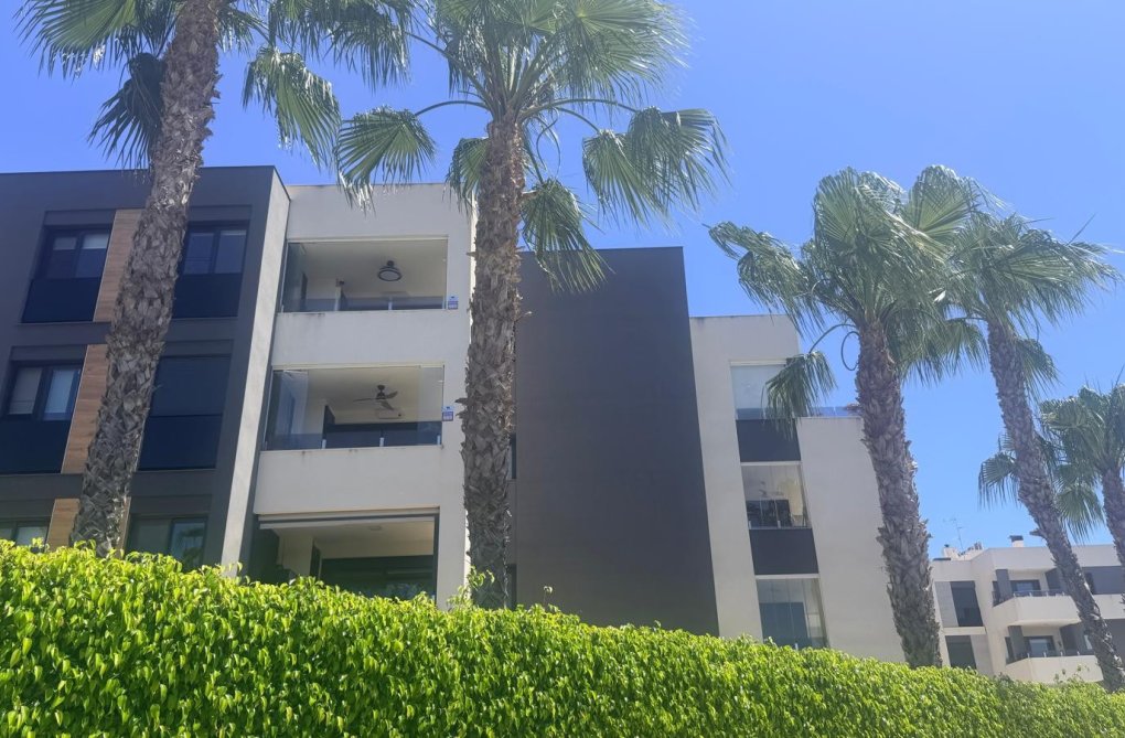 Resale - Apartment - Los Altos - Costa Blanca