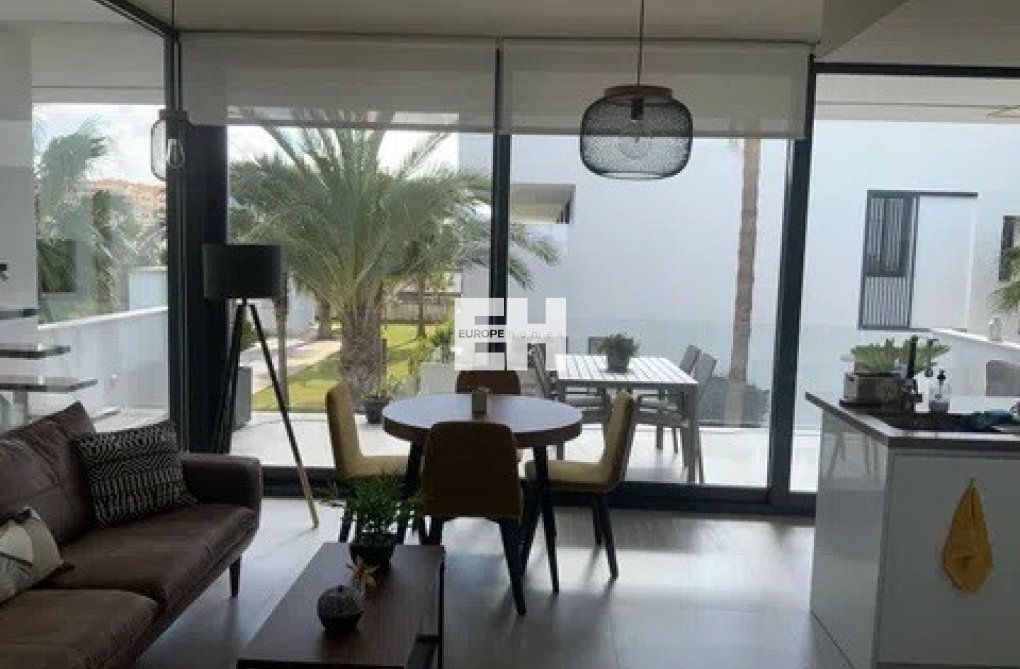 Resale - Apartment - Mar de Cristal - Costa Calida