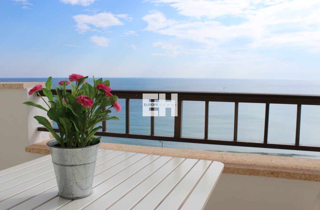 Resale - Apartment - Mil Palmeras - Costa Blanca