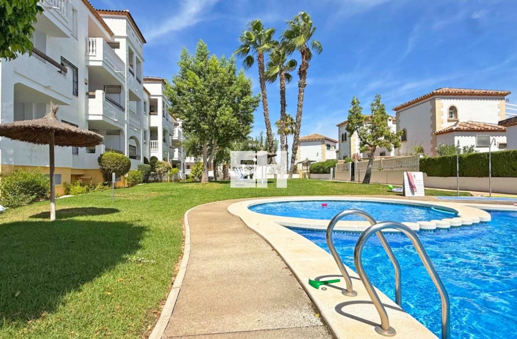 Resale - Apartment - Orihuela Costa - Costa Blanca