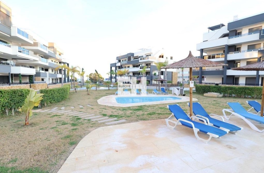 Resale - Apartment - Orihuela Costa - Costa Blanca