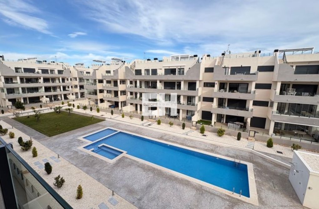 Resale - Apartment - Orihuela Costa - Costa Blanca