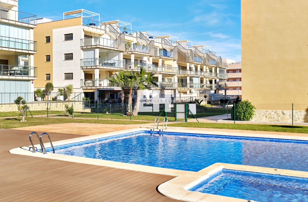 Resale - Apartment - Orihuela Costa - Costa Blanca