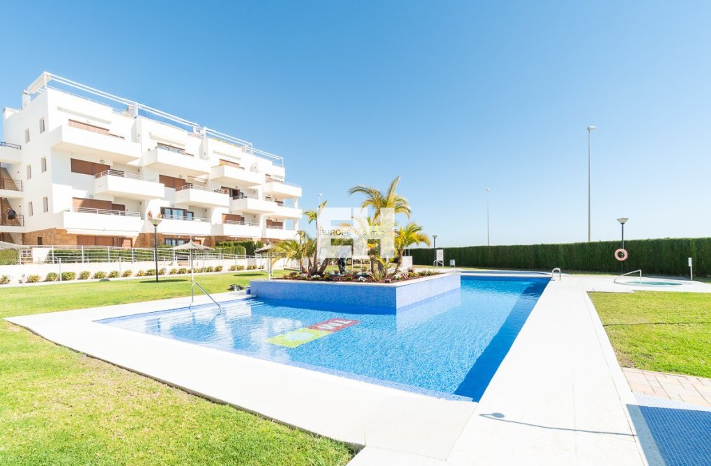 Resale - Apartment - Orihuela Costa - Costa Blanca