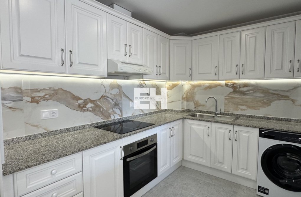 Resale - Apartment - Orihuela Costa - Costa Blanca