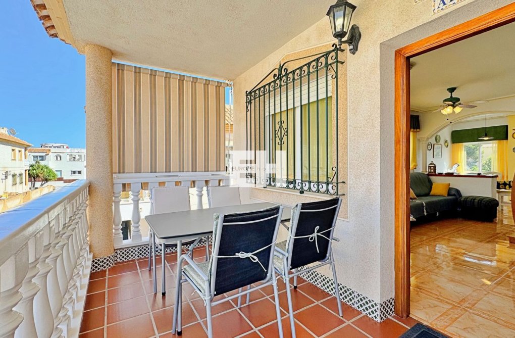 Resale - Apartment - Orihuela Costa - Costa Blanca