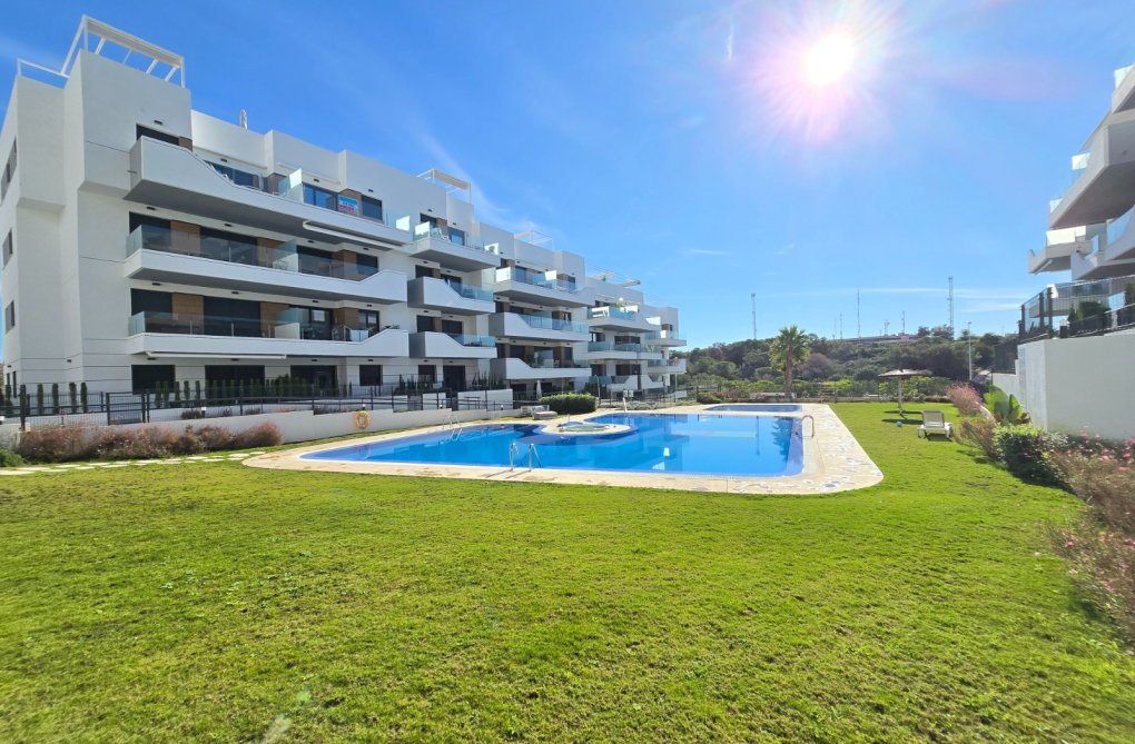 Resale - Apartment - Orihuela Costa - Costa Blanca