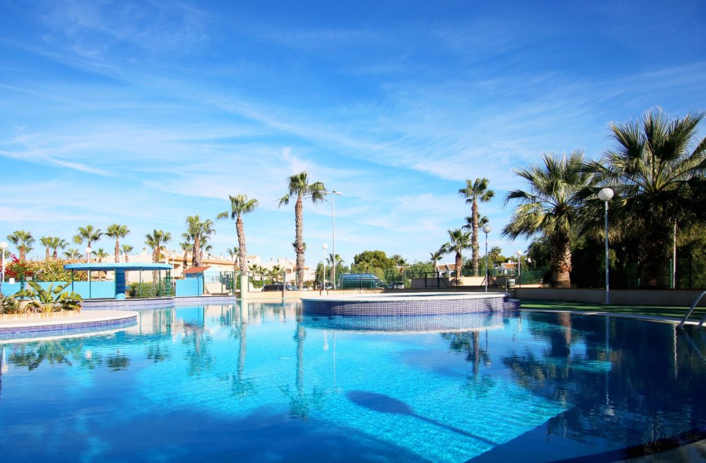 Resale - Apartment - Orihuela Costa - Costa Blanca