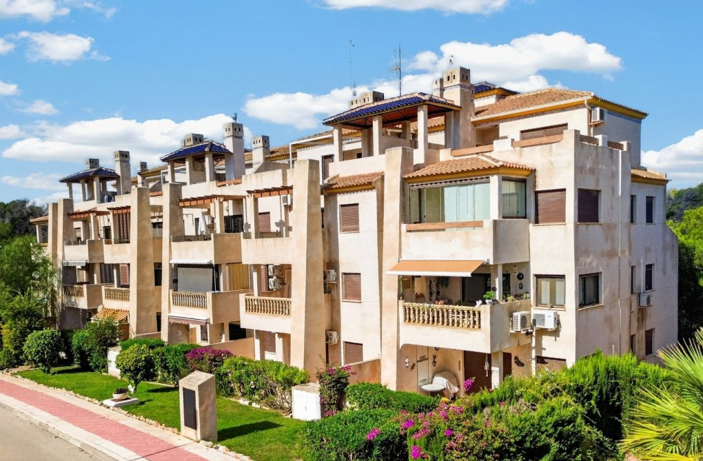 Resale - Apartment - Orihuela Costa - Costa Blanca