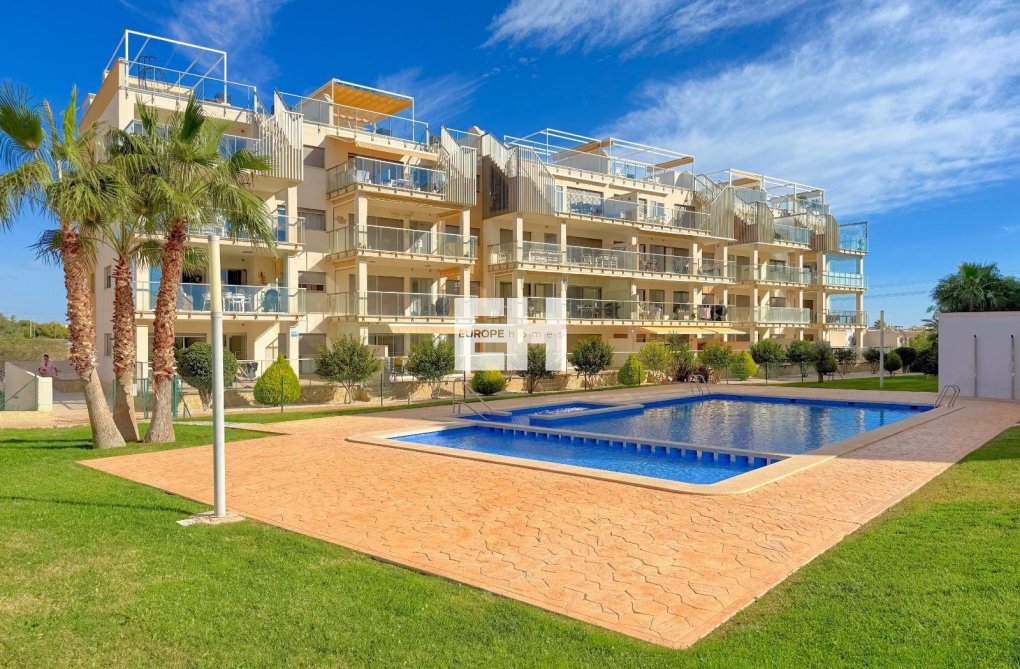 Resale - Apartment - Orihuela Costa - La Zenia