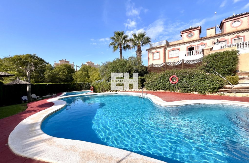 Resale - Apartment - Playa Flamenca - Costa Blanca
