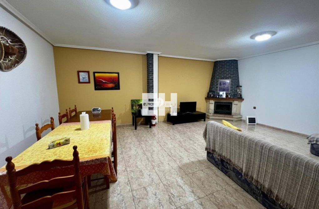 Resale - Apartment - Rojales