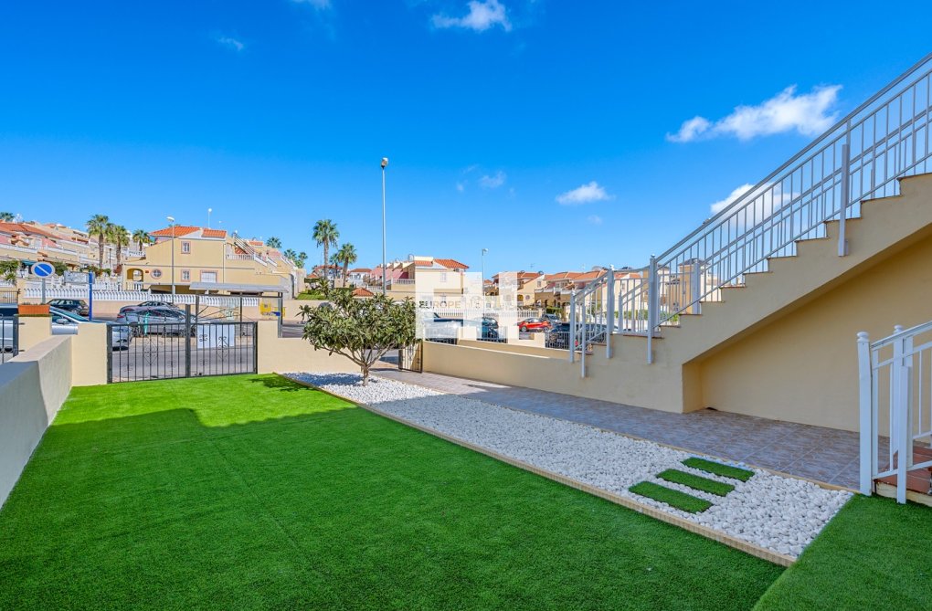 Resale - Apartment - San Miguel de Salinas - Inland