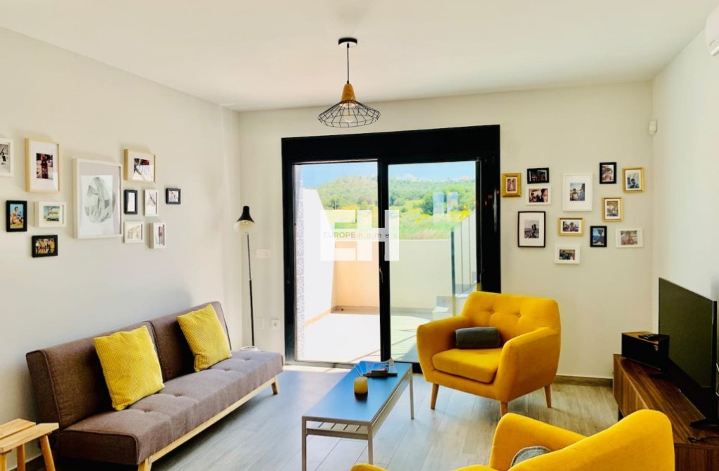 Resale - Apartment - San Miguel de Salinas - Inland