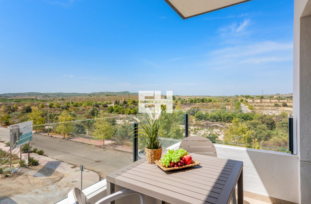 Resale - Apartment - San Miguel de Salinas - Inland