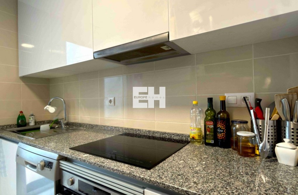 Resale - Apartment - San Miguel de Salinas - Inland