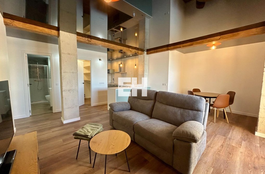 Resale - Apartment - Torrevieja - Acequion