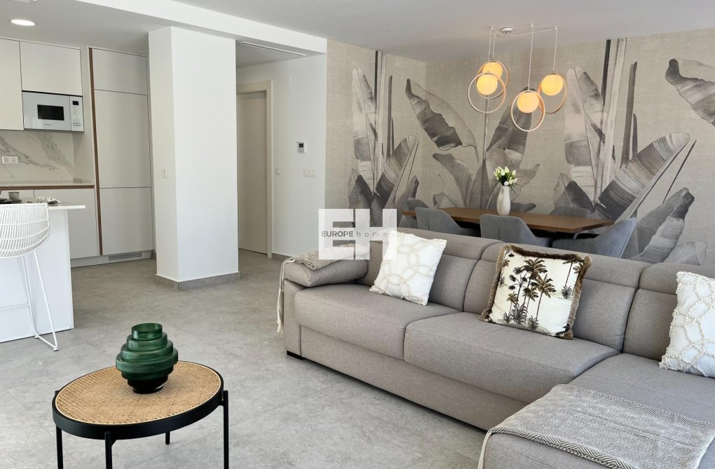 Resale - Apartment - Torrevieja - Aguas Nuevas