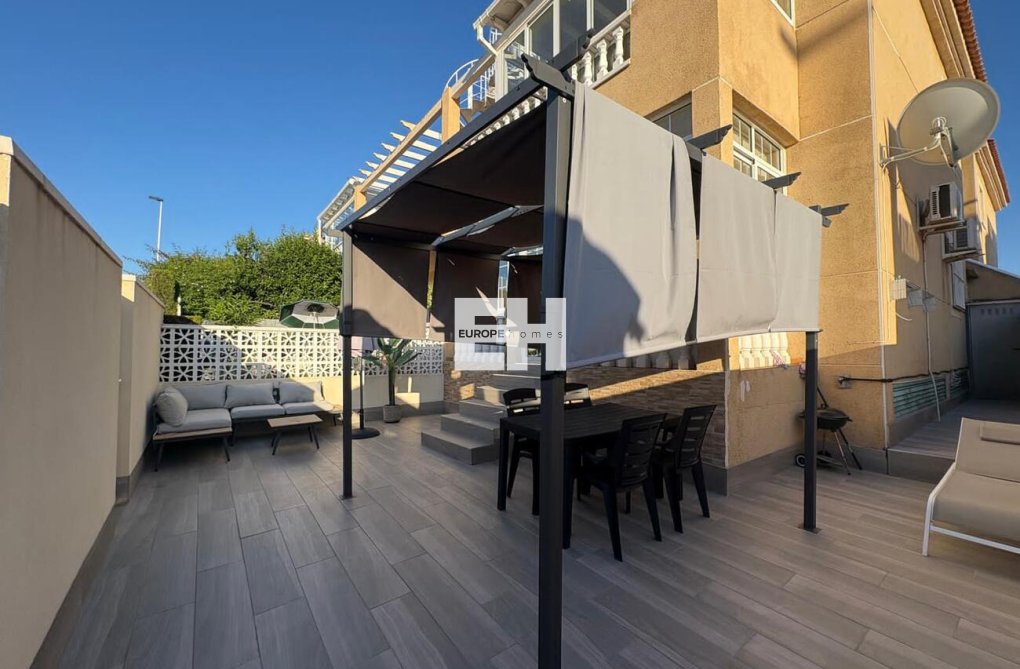 Resale - Apartment - Torrevieja - aqua nuevas