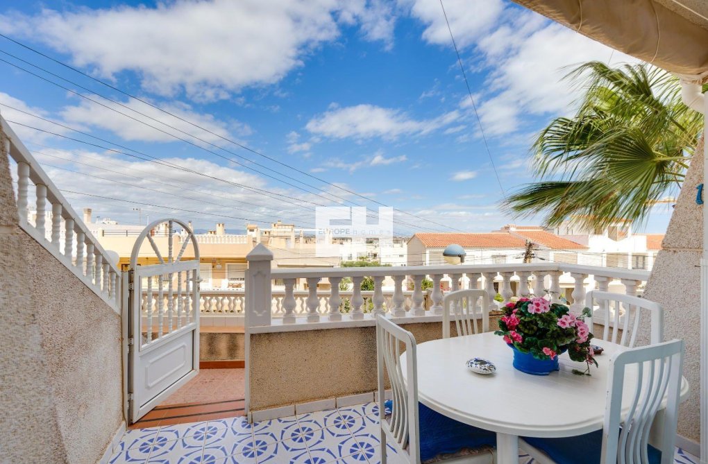Resale - Apartment - Torrevieja - Cabo Cervera