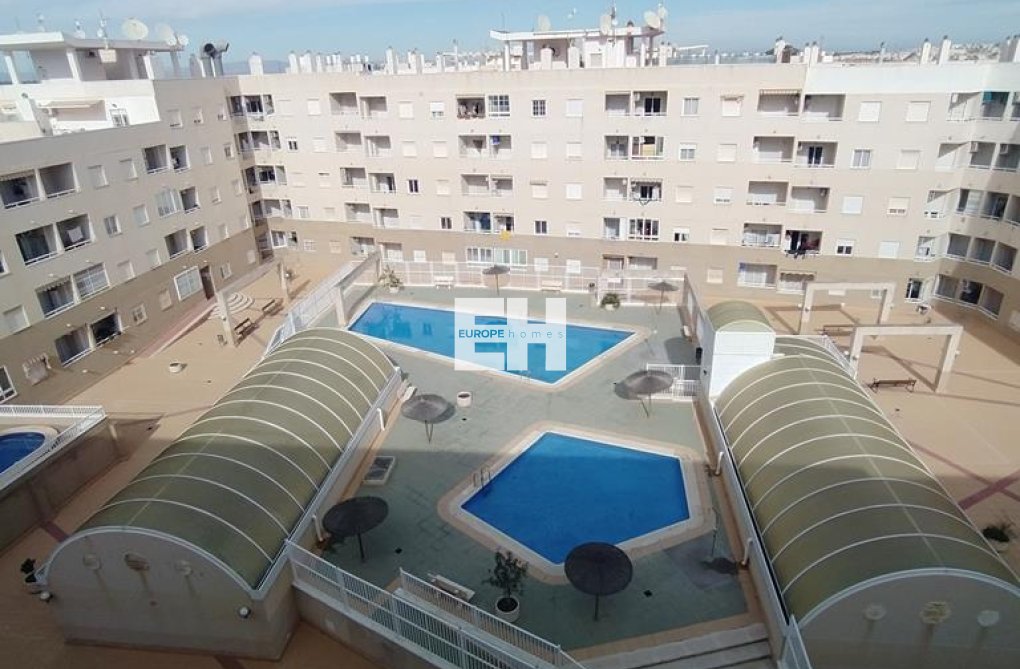 Resale - Apartment - Torrevieja - CASCO URBANO