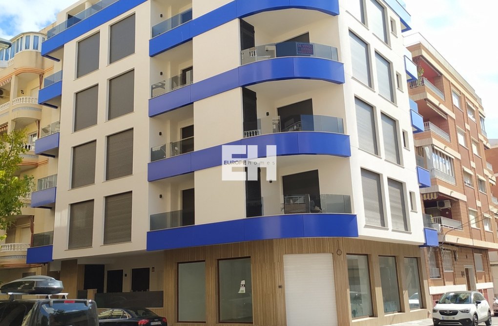 Resale - Apartment - Torrevieja - CENTRE PLAYA DEL CURA LAS PISCINAS